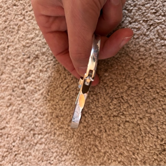 Silver Bracelet with Dual Band Design - Picture 3 of 3